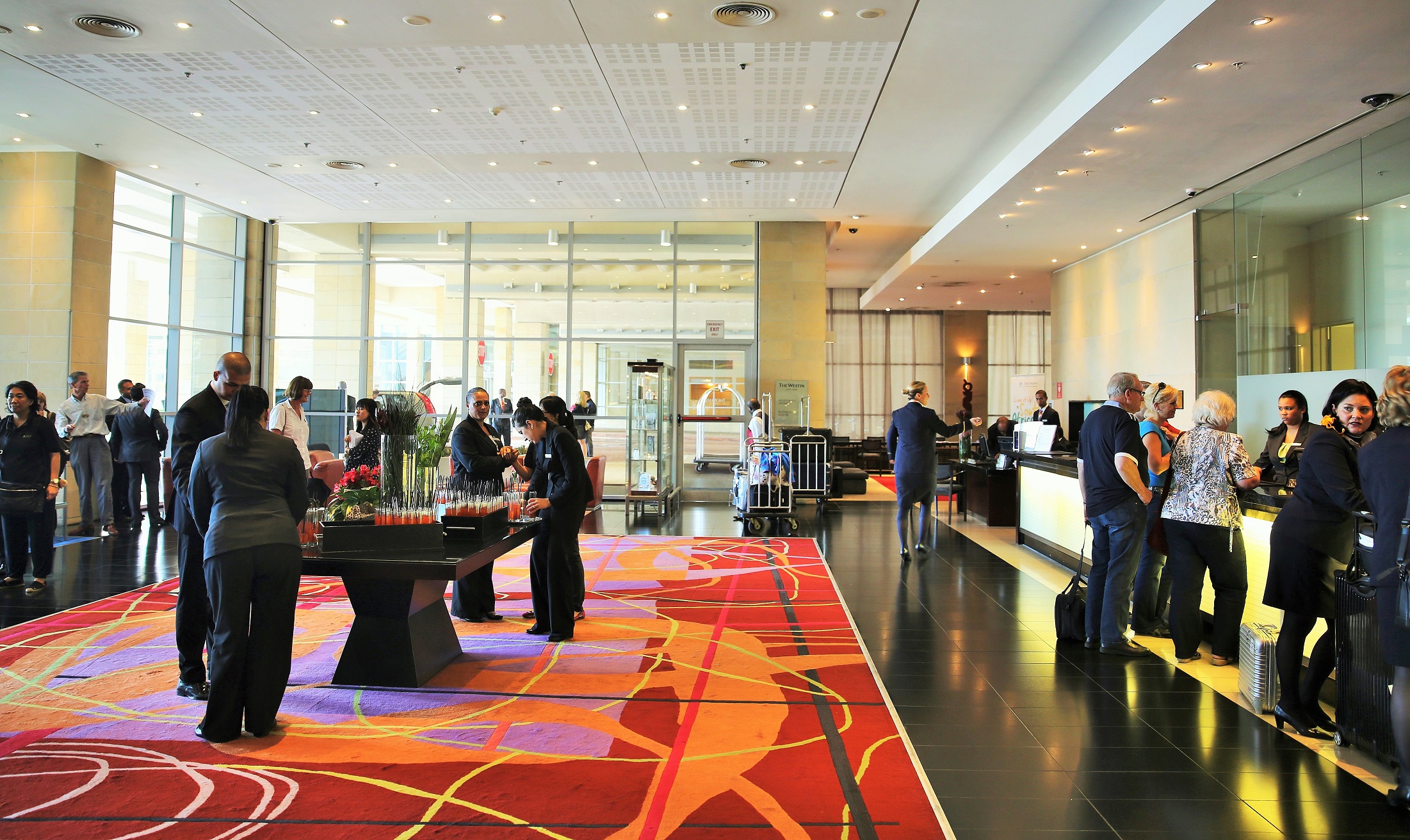 2014-02-19_1607_South Africa_Cape Town_The Westin Cape Town_Lobby_@_Web