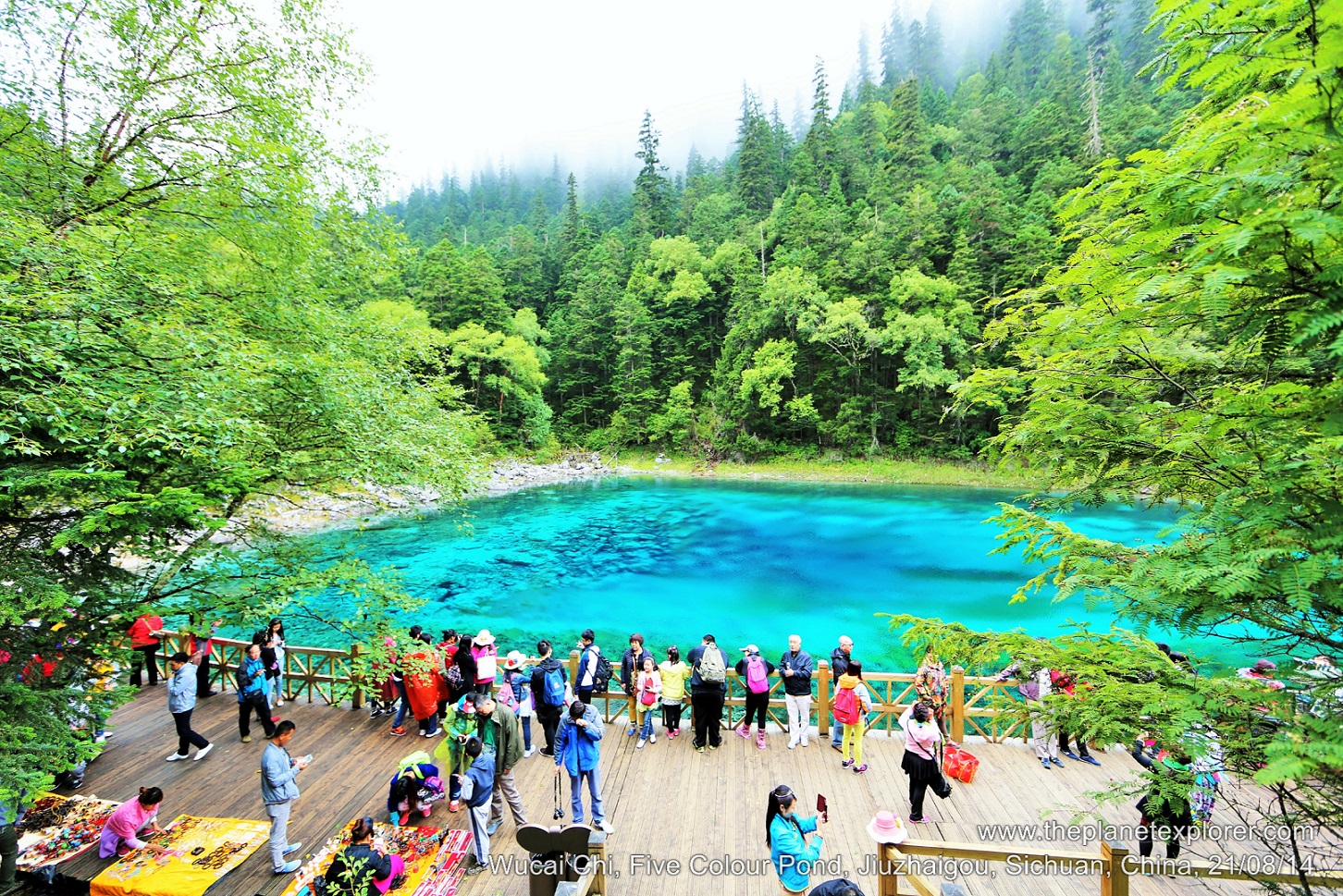 2014-08-21_1121_china_sichuan_jiuzhaigou_five-colour-pond-wucai-chi_lr_nw