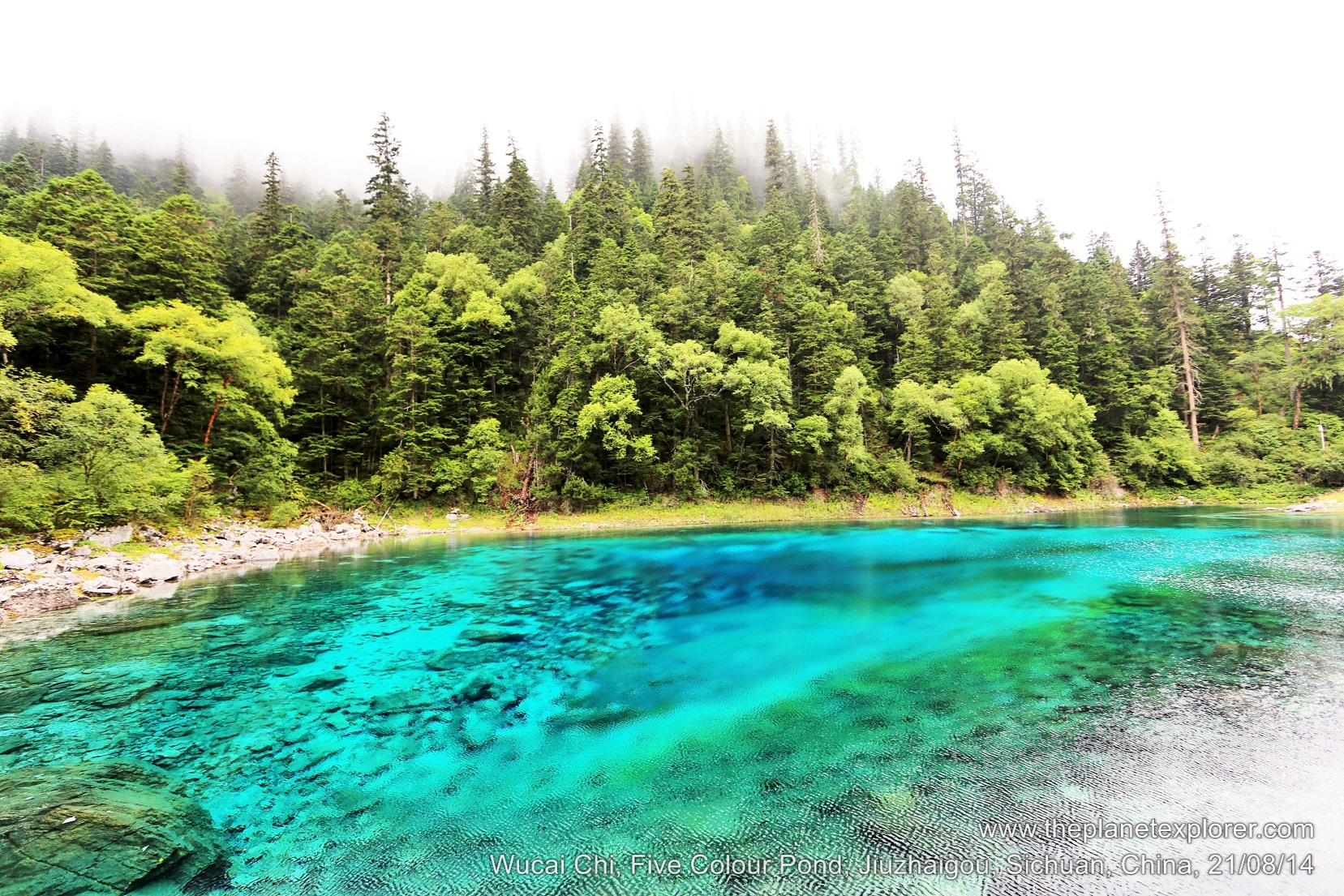 2014-08-21_1131_china_sichuan_jiuzhaigou_five-colour-pond-wucai-chi_lr_nw