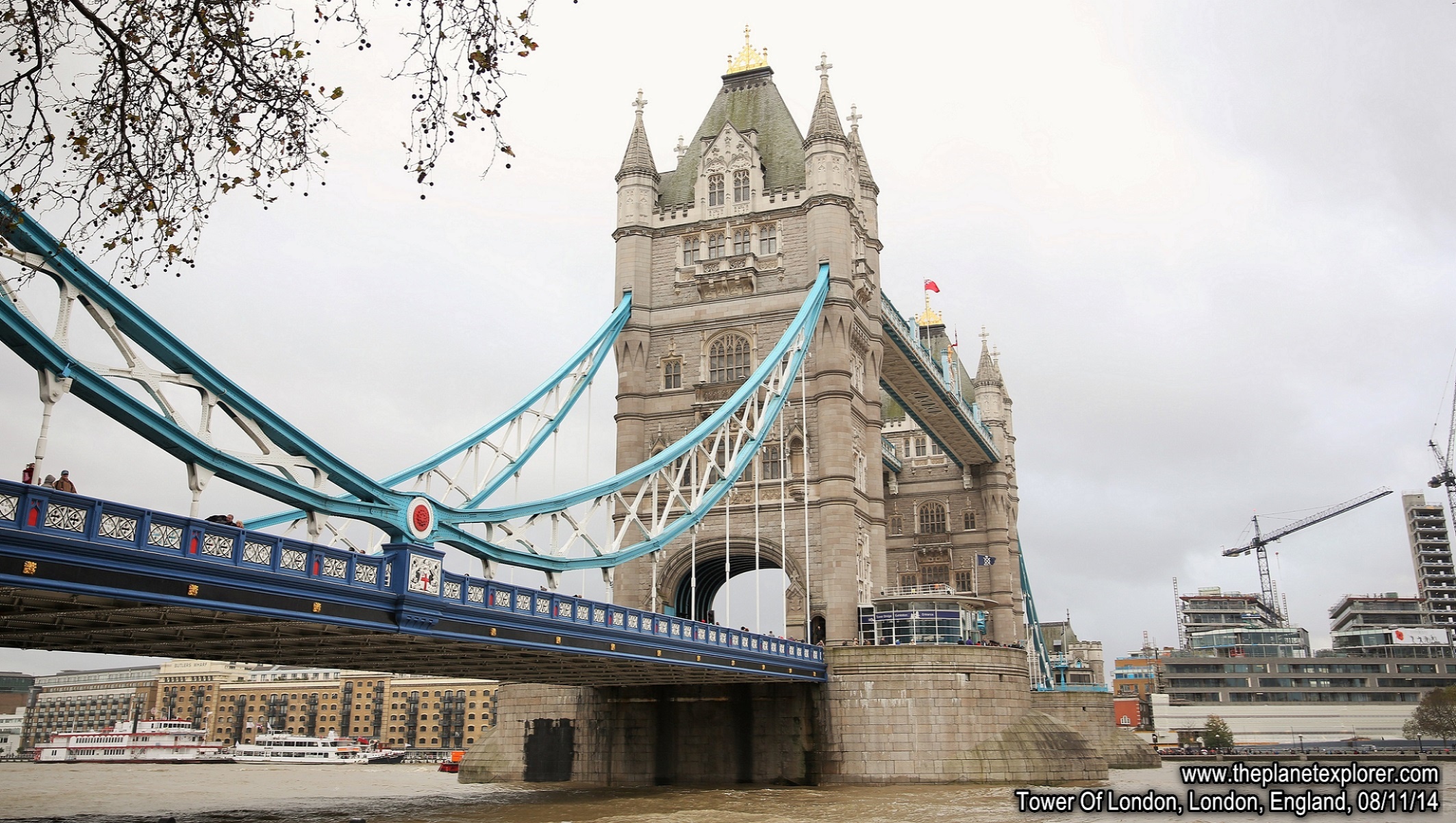2014-11-08_1421_England_London_Tower Bridge_Q03A9941_Canon 5DMk 3_LR_@@www