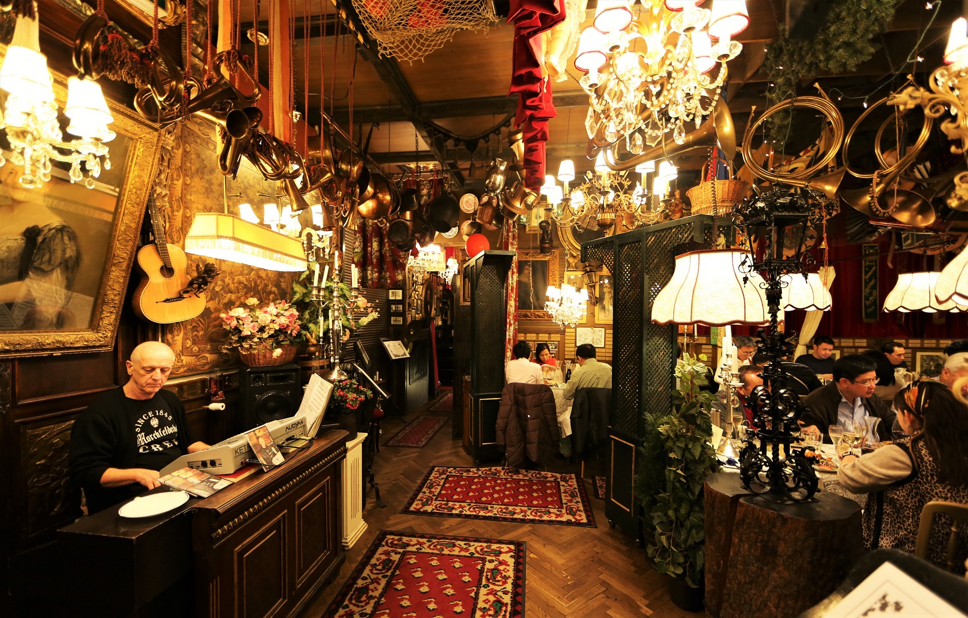 2015-11-11_1819_Austria_Vienna_Marchfelderhof_Q03A3054_@_Web