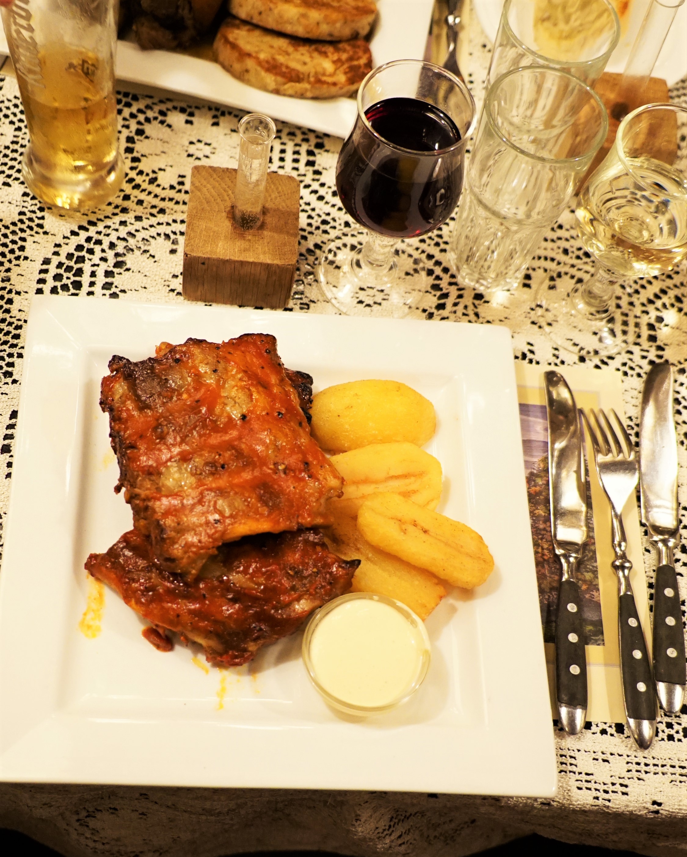 2015-11-11_1901_Austria_Vienna_Marchfelderhof_Pork Ribs_DSC09917_@_Web