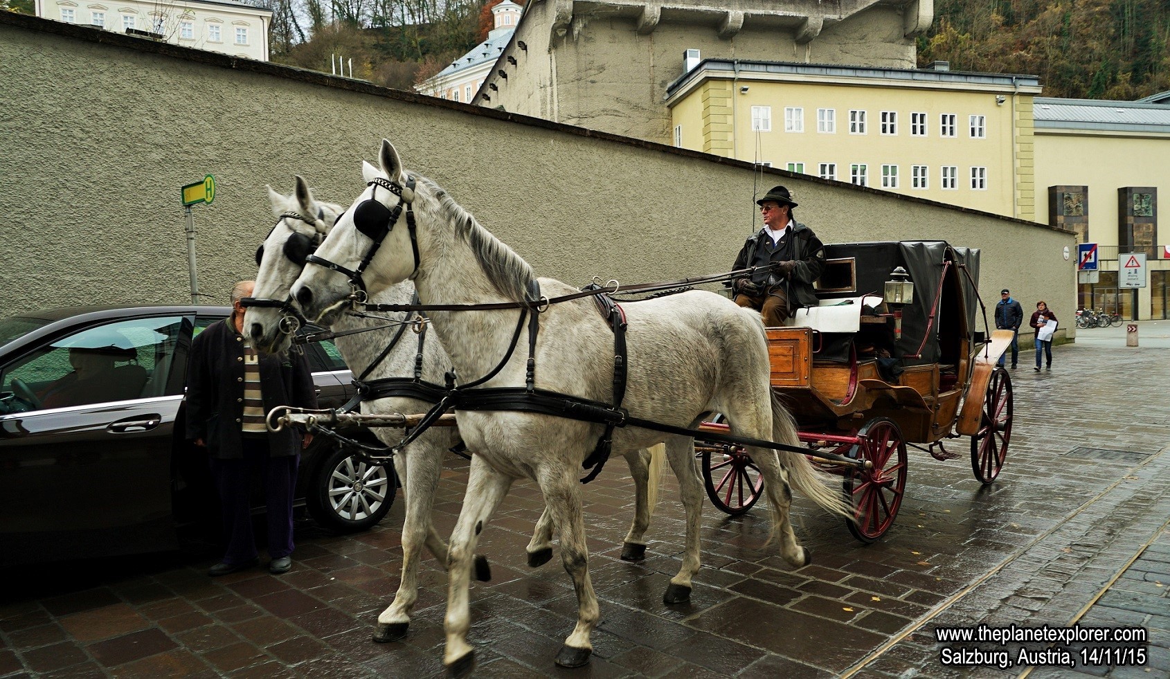 2015-11-14_0958_Austria_Salzburg_Horse Carriage_DSC00734_LR_@www