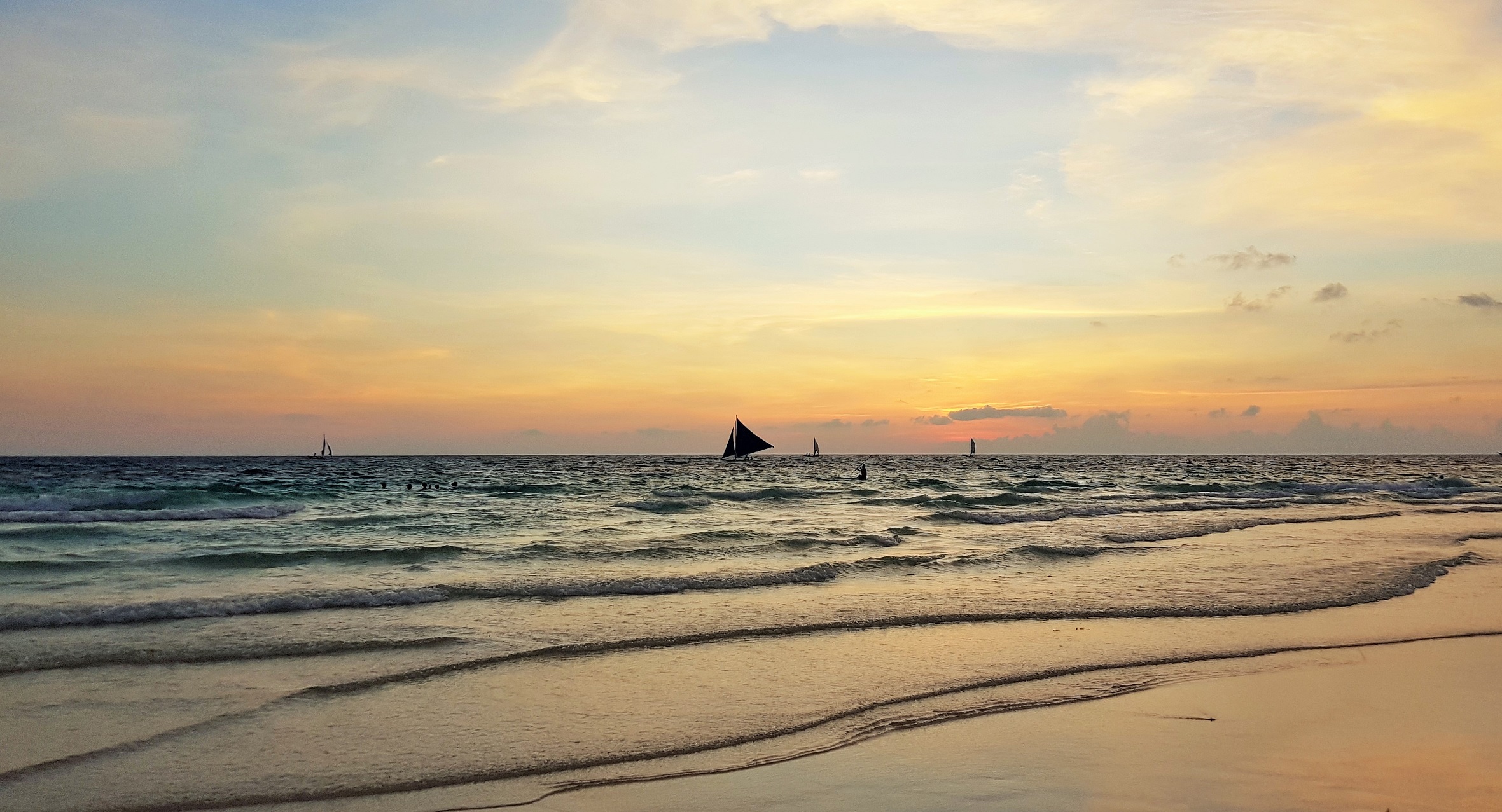 2016-09-02_1806_philippines_boracay_white-beach_sn7_lr_