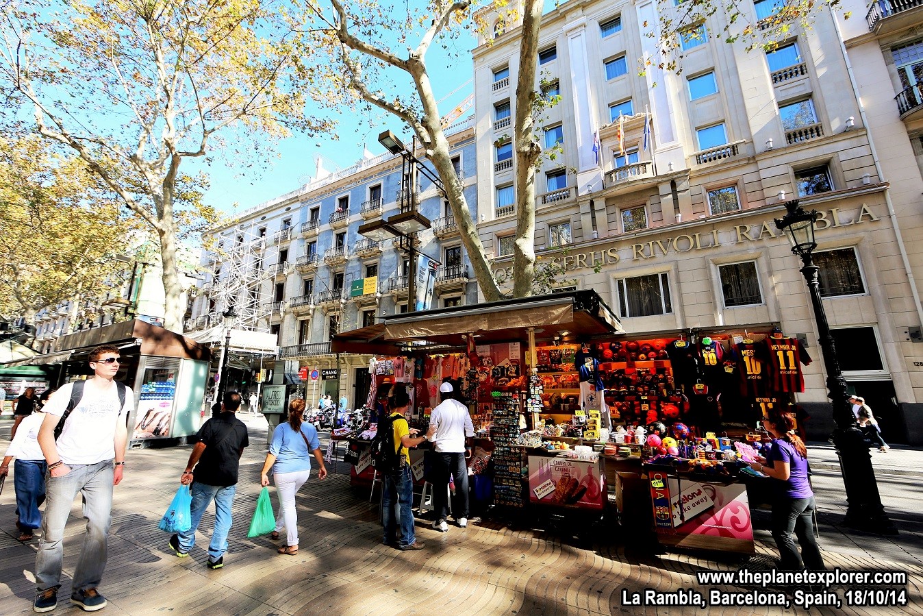 2014-10-18_1222_spain_barcelona_la-rambla_5dmk3_lr_www