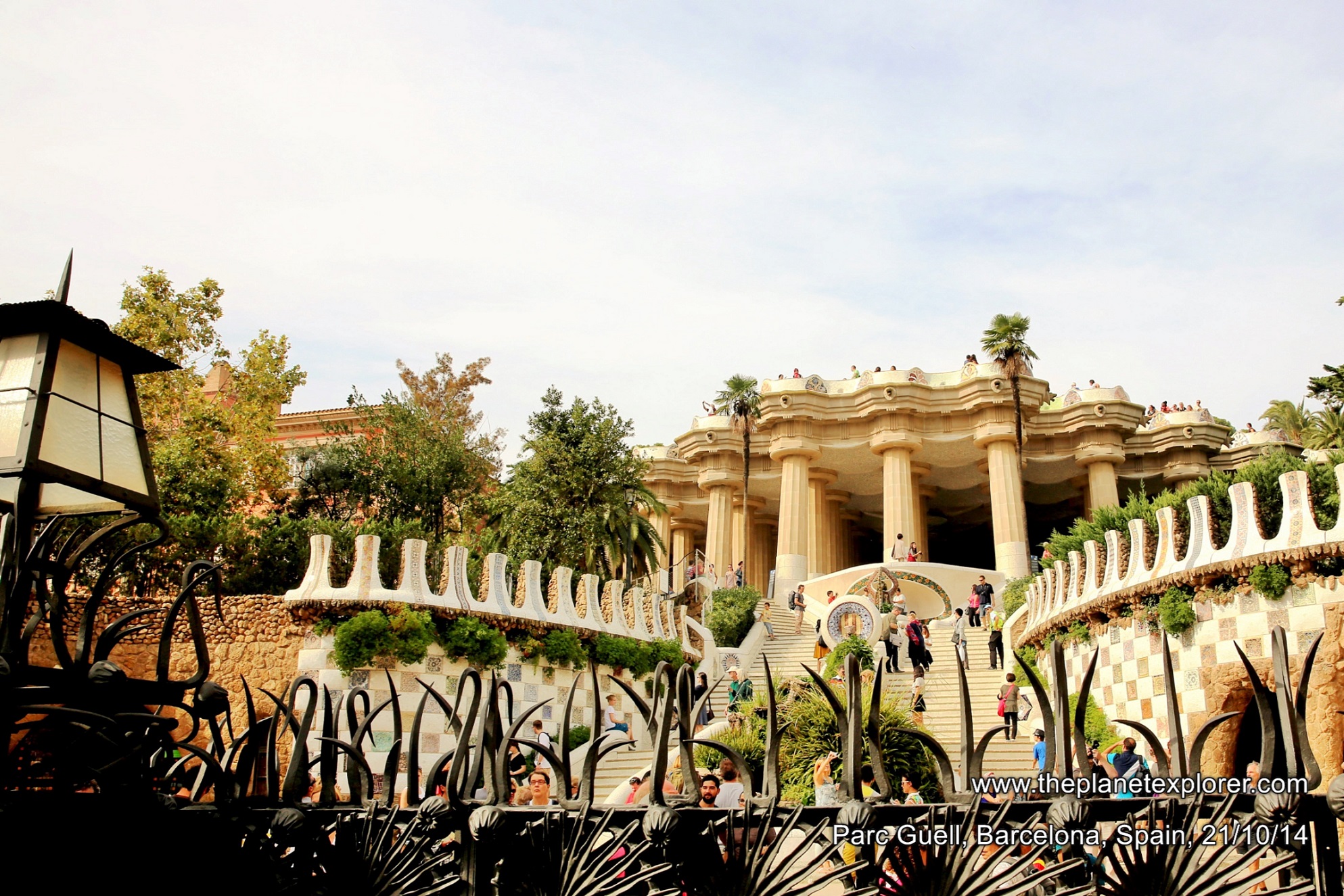 2014-10-21_1433_spain_catalonia_barcelona_parc-guell_lr_nw