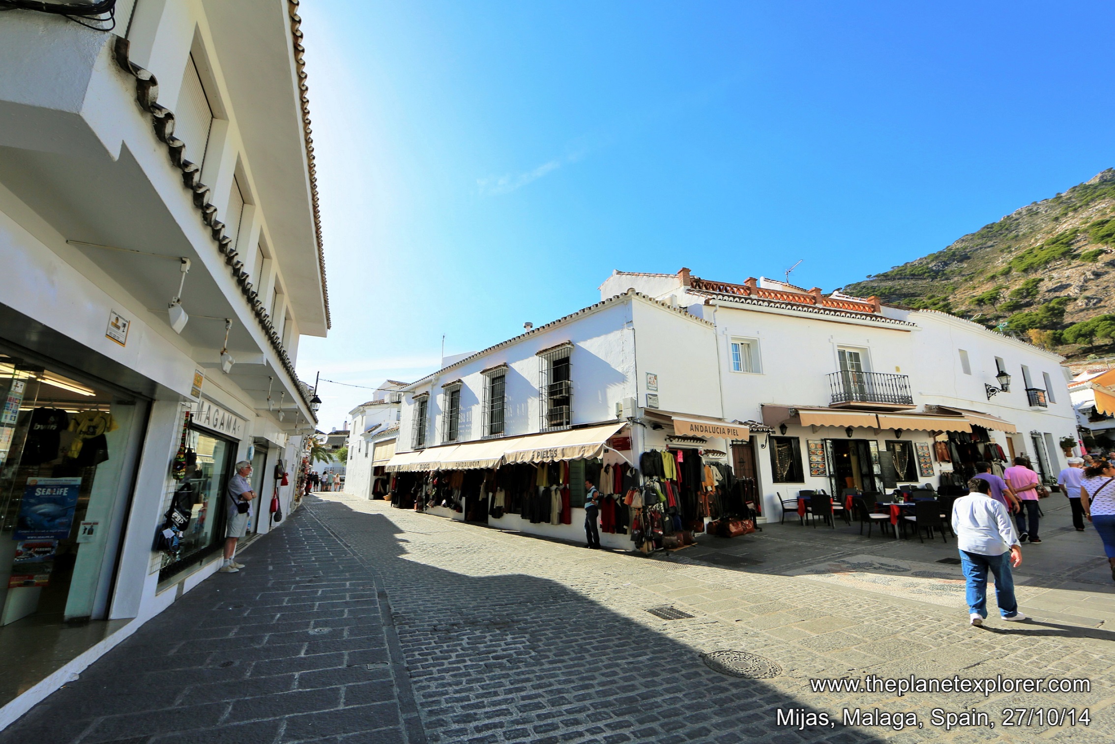 2014-10-27_1500_spain_andalucia_malaga_mijas_lr_nw