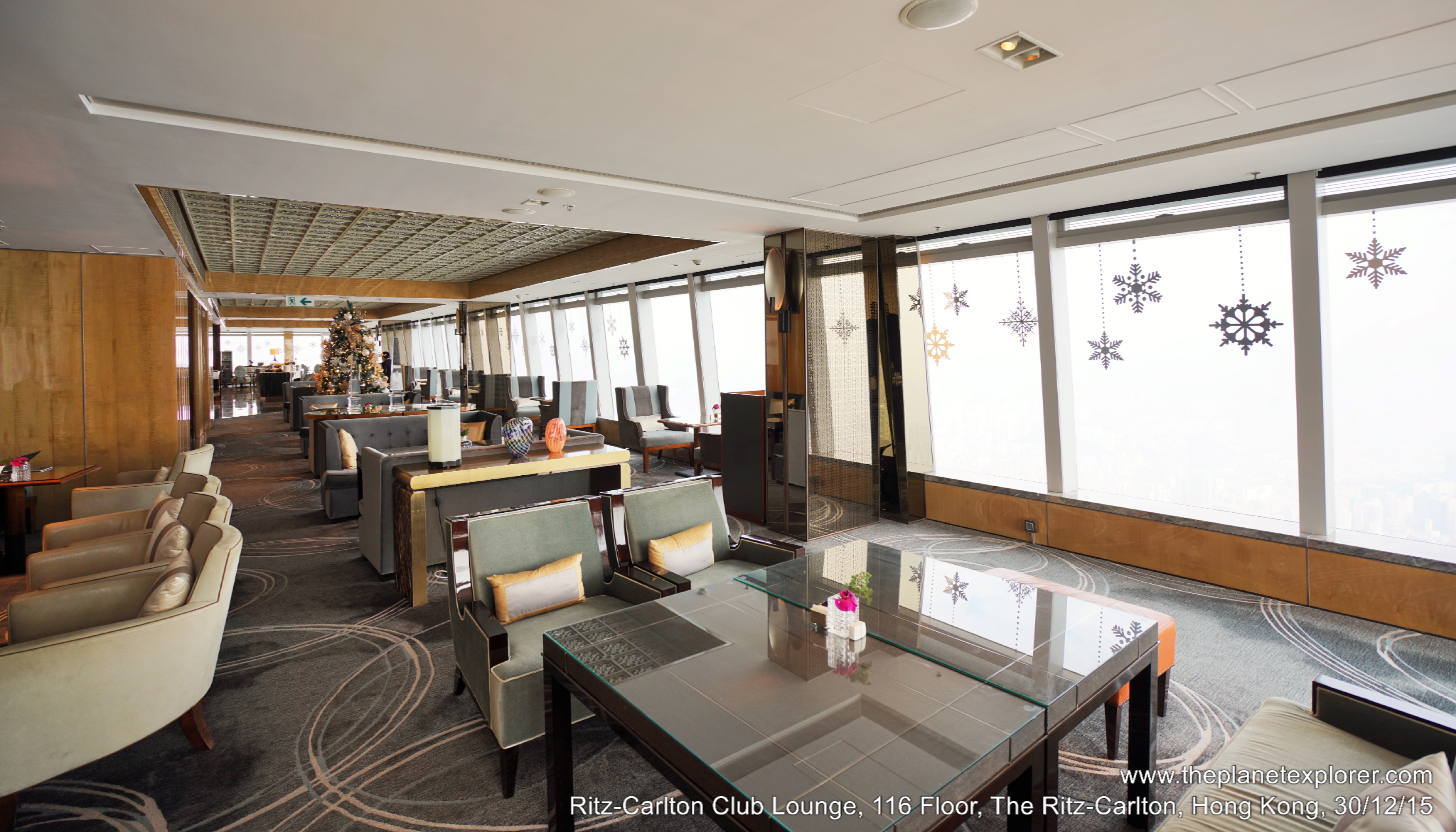 2015-12-30_1125_hk_the-ritz-carlton_ritz-carlton-club-lounge_116-floor_dsc00178_hr_nw