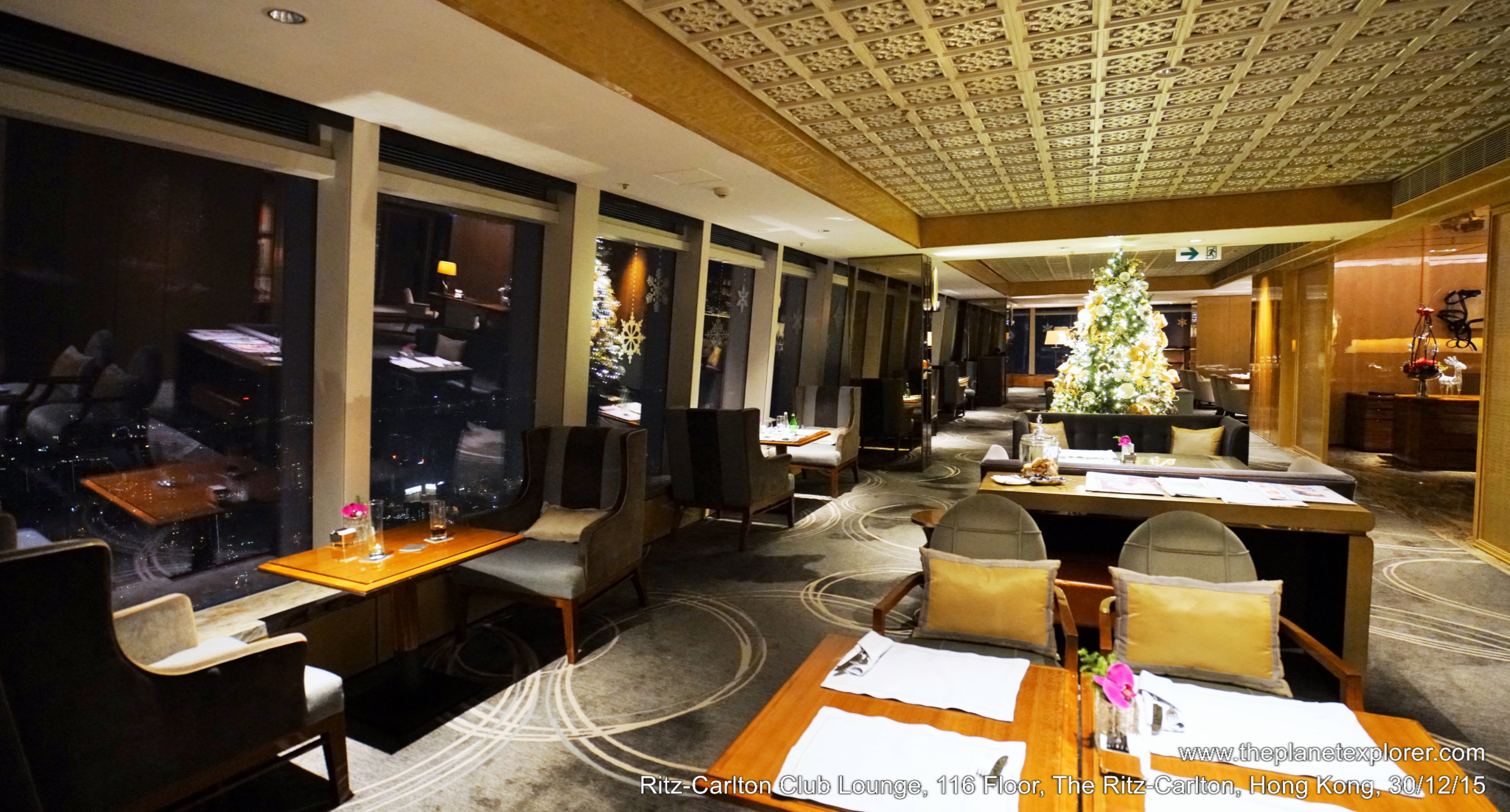 2015-12-30_2346_hk_the-ritz-carlton_ritz-carlton-club-lounge_116-floor_dsc01079_hr_nw
