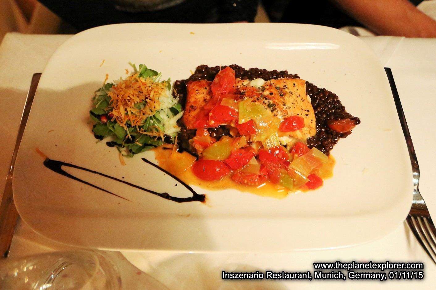 2015-11-01_2141_germany_munich_inszenario-restaurant_food_q03a9412_lr_nw