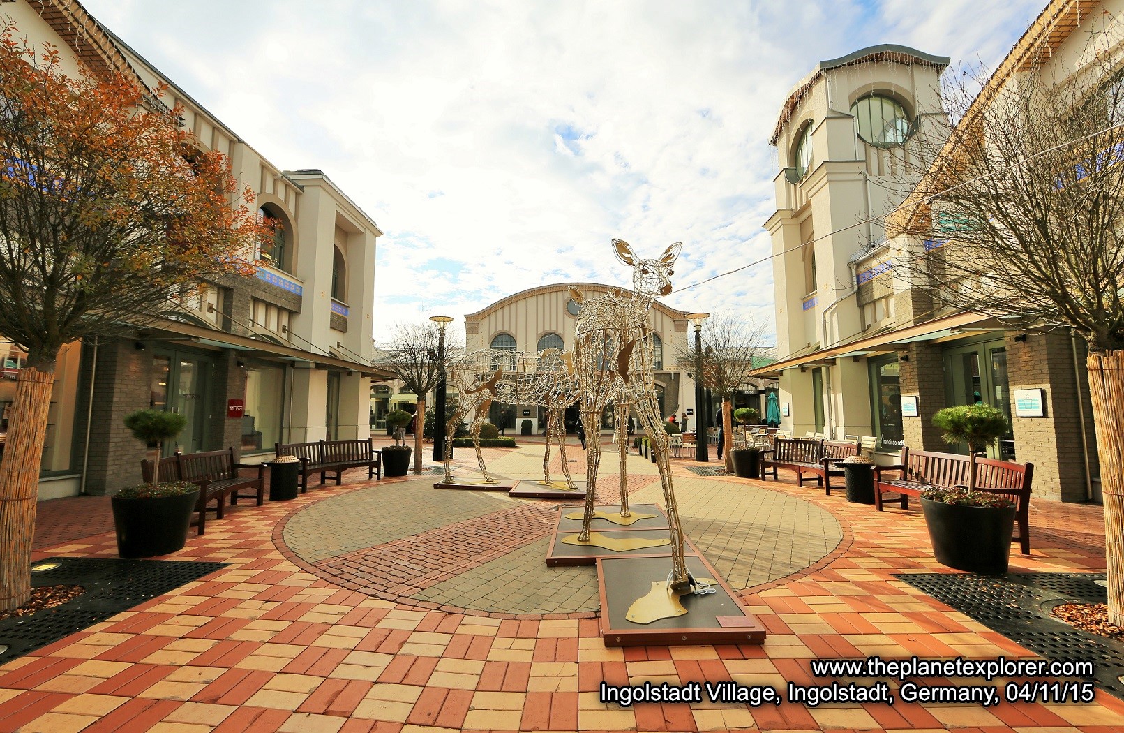 2015-11-04_1058_germany_ingolstadt_ingolstadt-village_q03a0155_lr_nw
