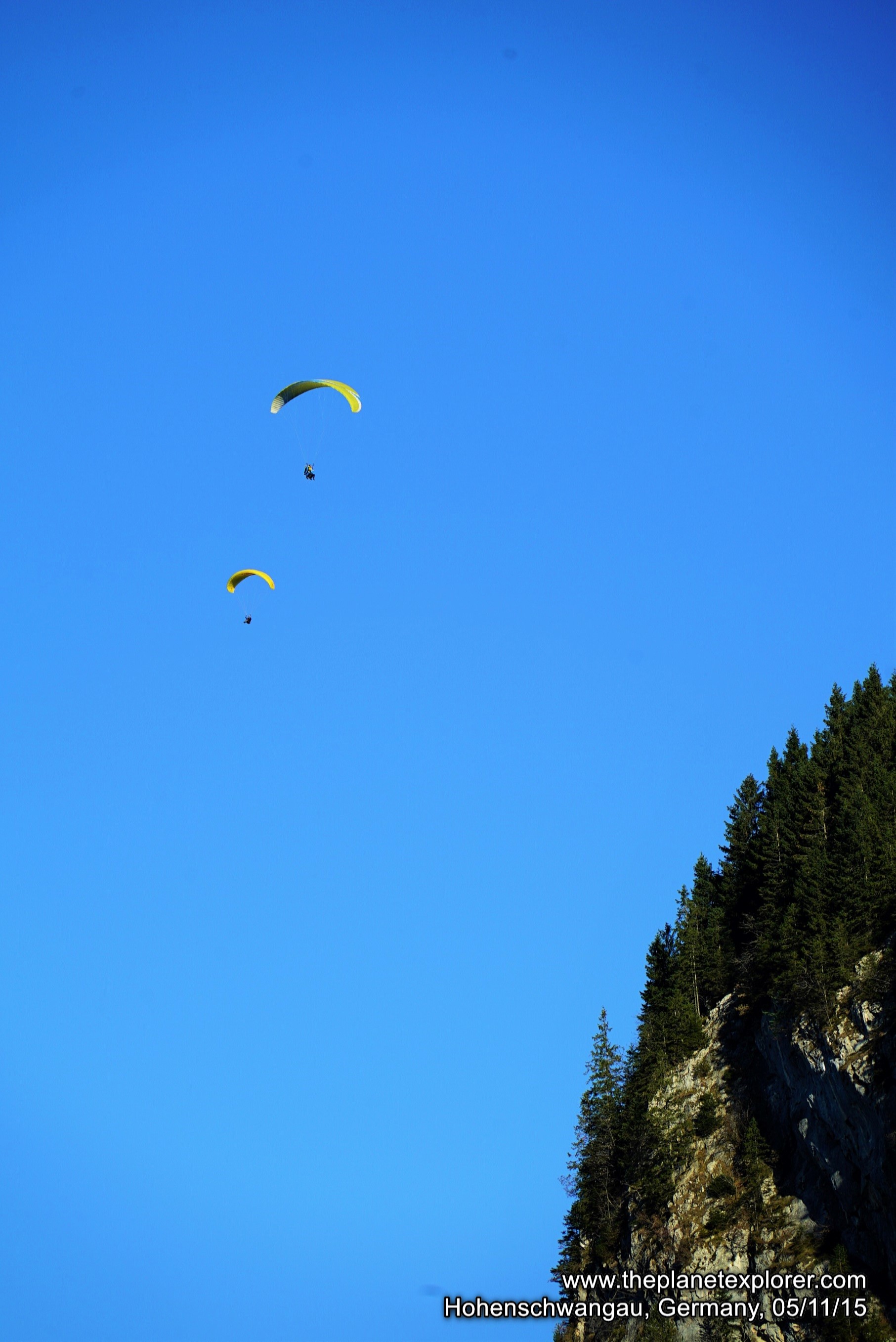 2015-11-05_1509_germany_hohenschwangau_paragliding_dsc08379_lr_nw
