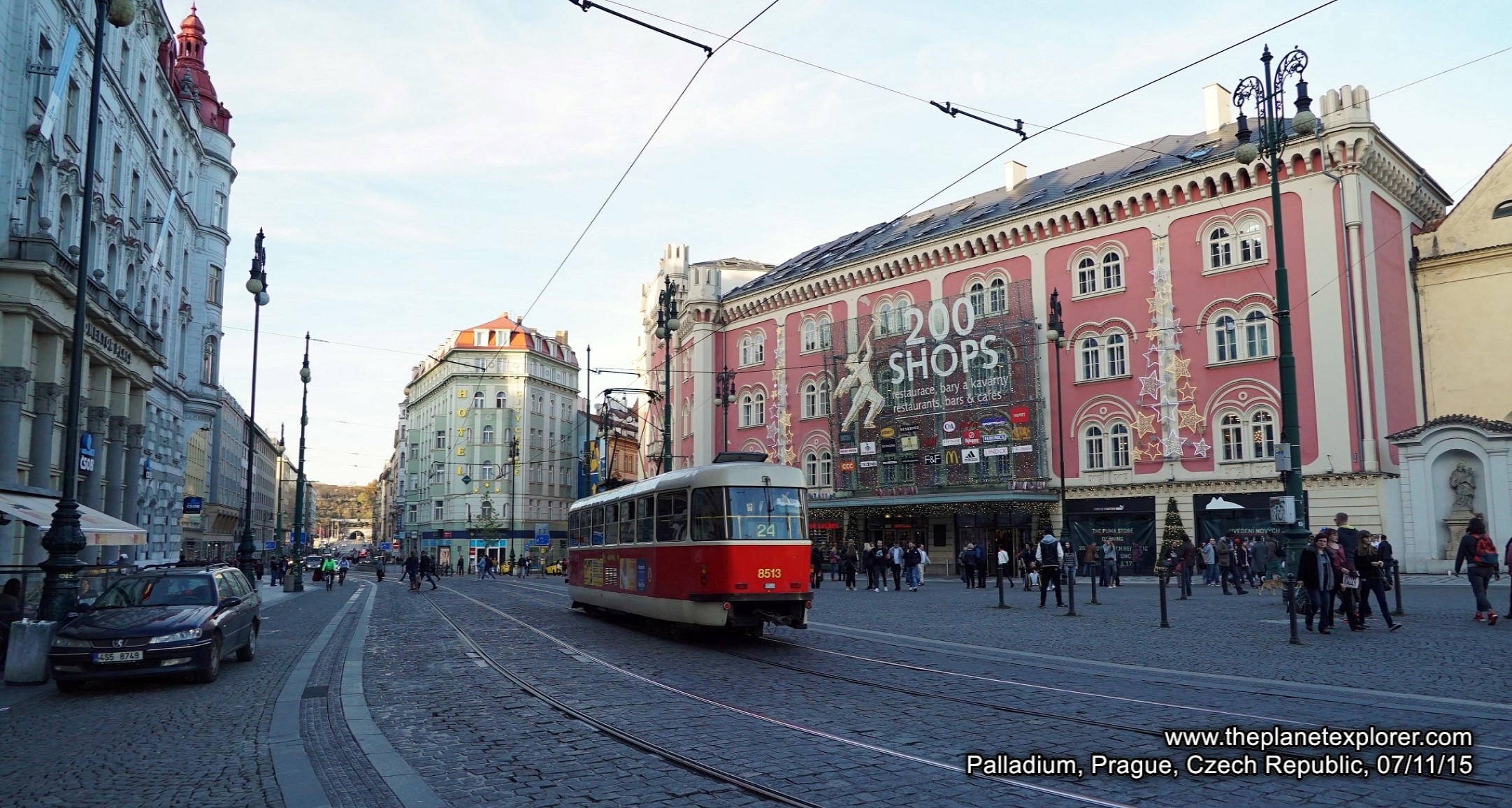 2015-11-08_1526_czech-republic_prague_palladium_dsc08806_lr_nw