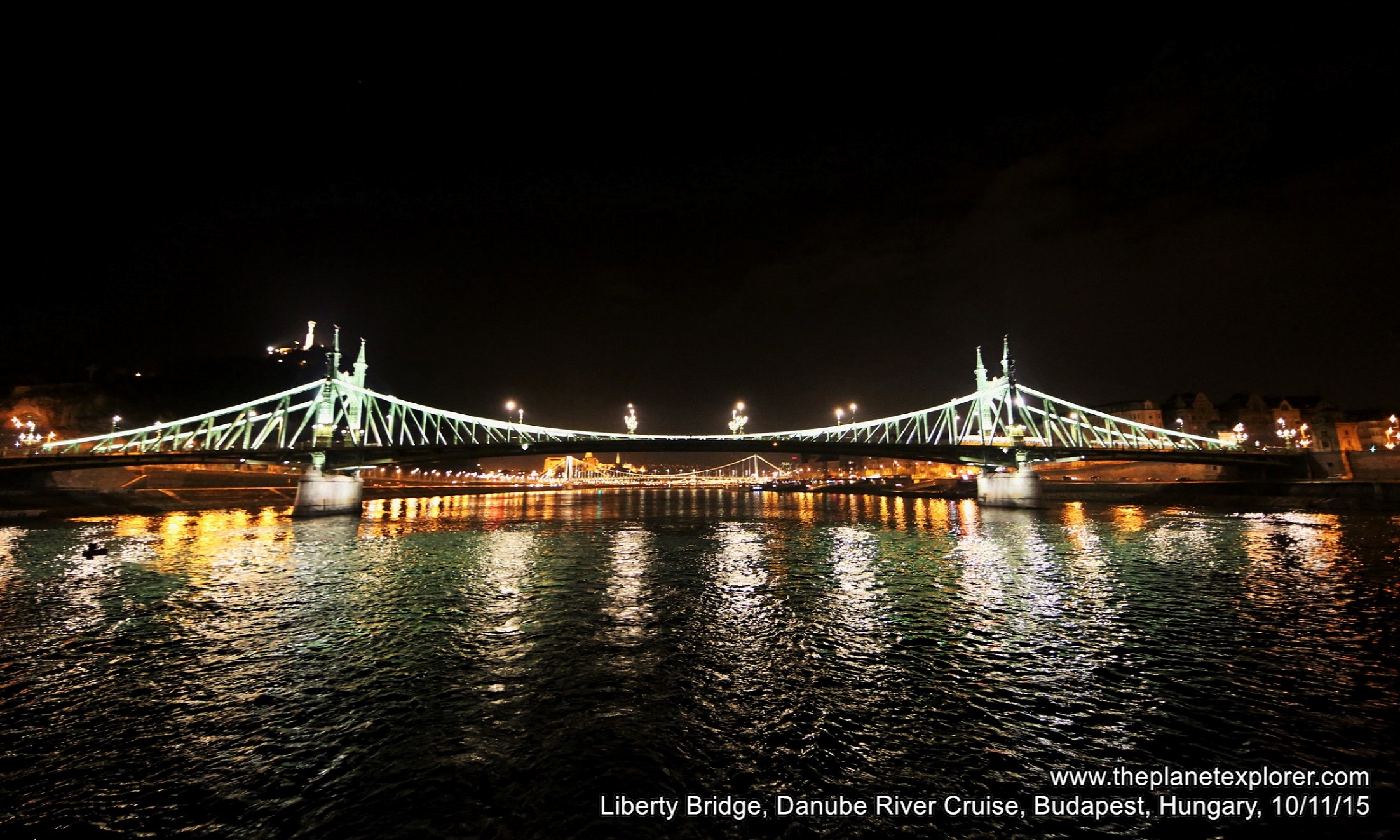 2015-11-09_2024_hungary_budapest_danube-river-cruise_liberty-bridge_5dmk3_q03a1961_lr_nw