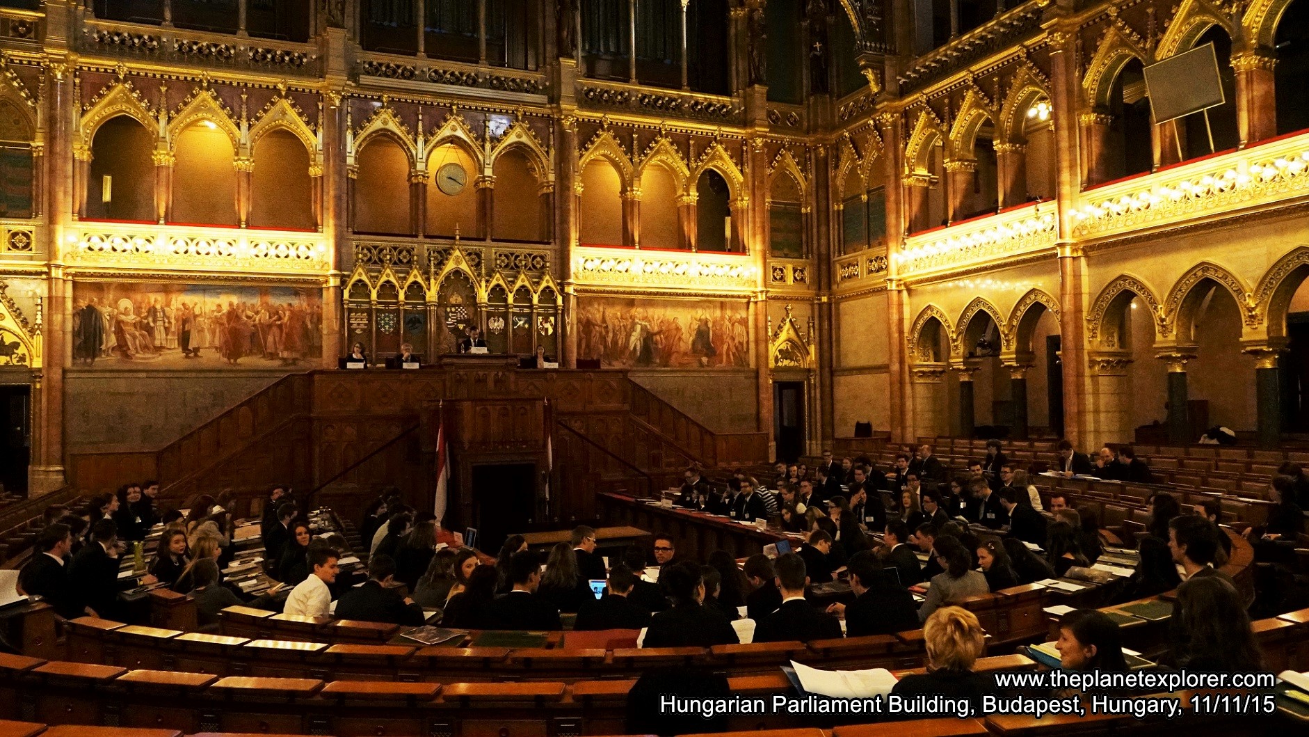 2015-11-11_0916_hungary_budapest_hungarian-parliament-building_s7_dsc09623_lr_nw