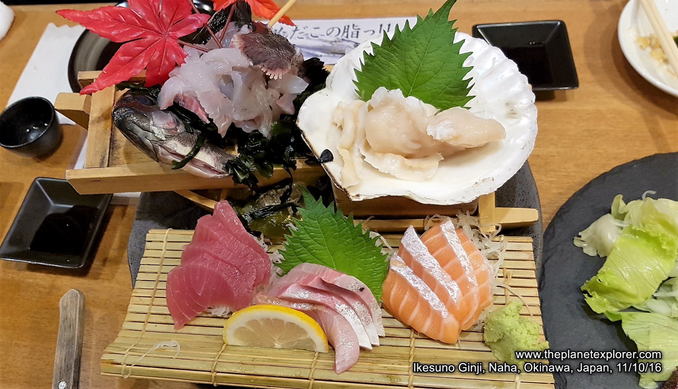 2016-10-11_1927_japan_okinawa_naha_ikesuno-ginji_sashimi_sn7_lr_nw