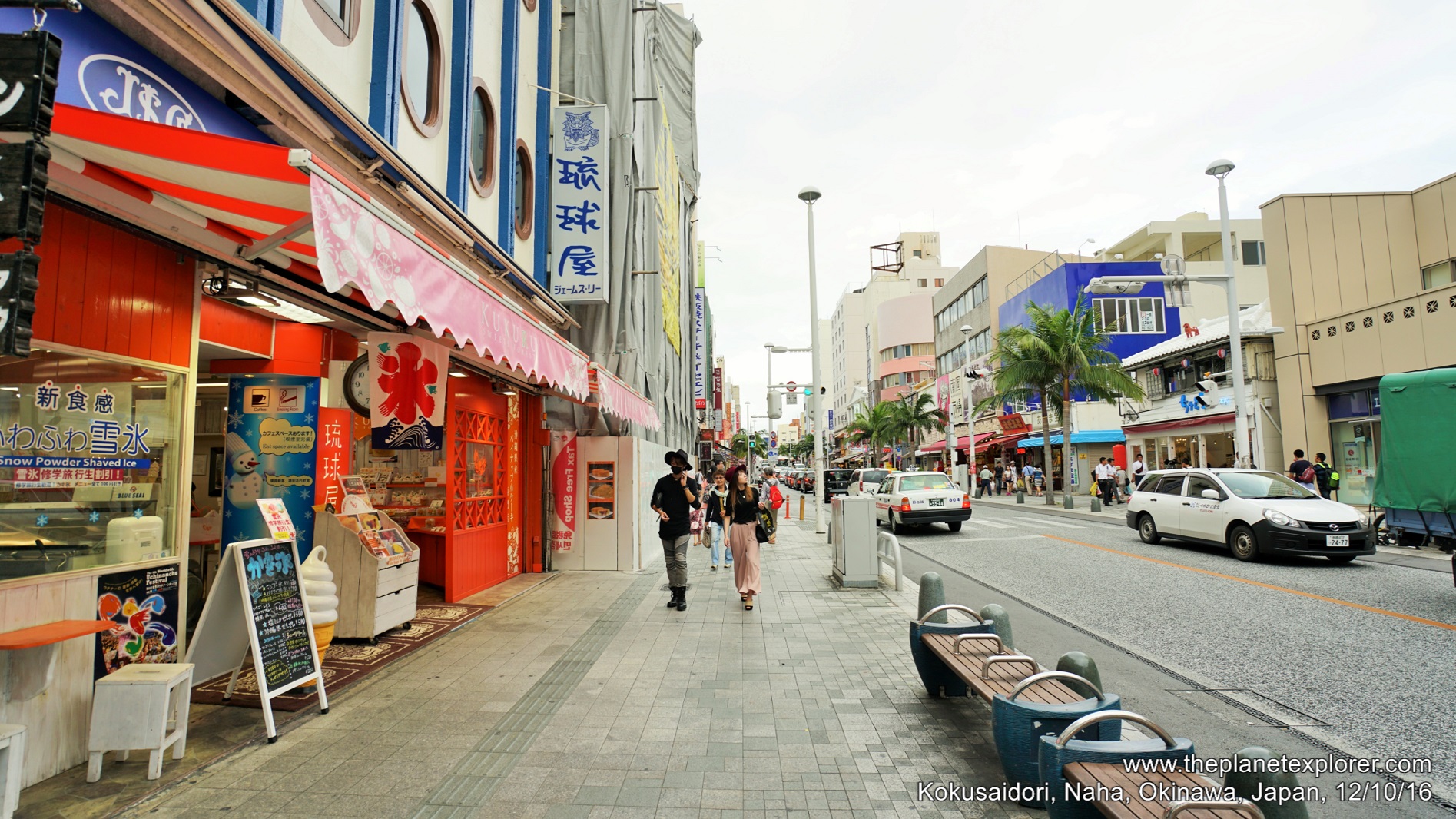 2016-10-12_1628_japan_okinawa_naha_kokusaidori_s7r2_dsc01503_lr_nw