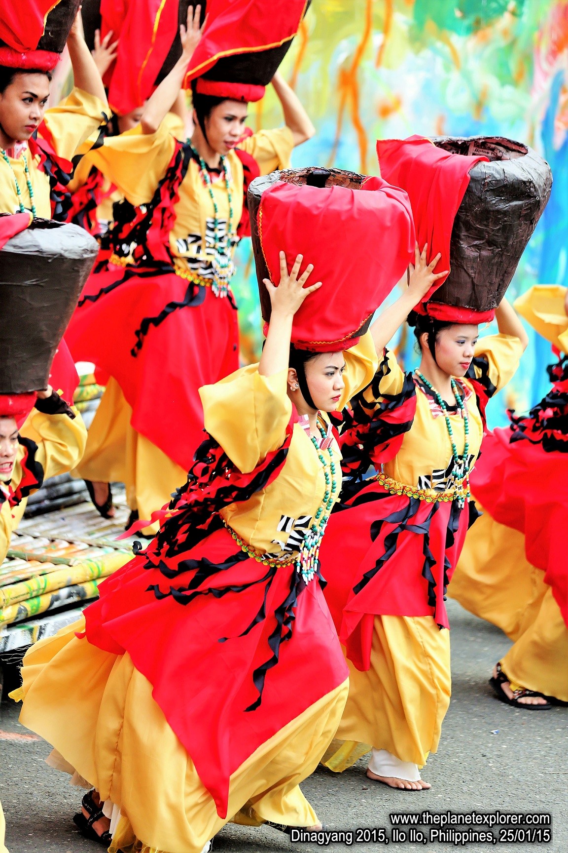 2015-01-25_0908_Philippines_Ilo Ilo_Dinagyang 2015_Q03A5219_LR_@@