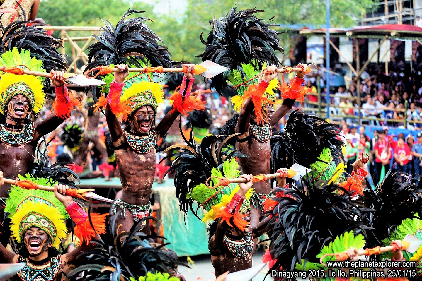 2015-01-25_1031_Philippines_Ilo Ilo_Dinagyang 2015_Q03A5514_LR_@@www