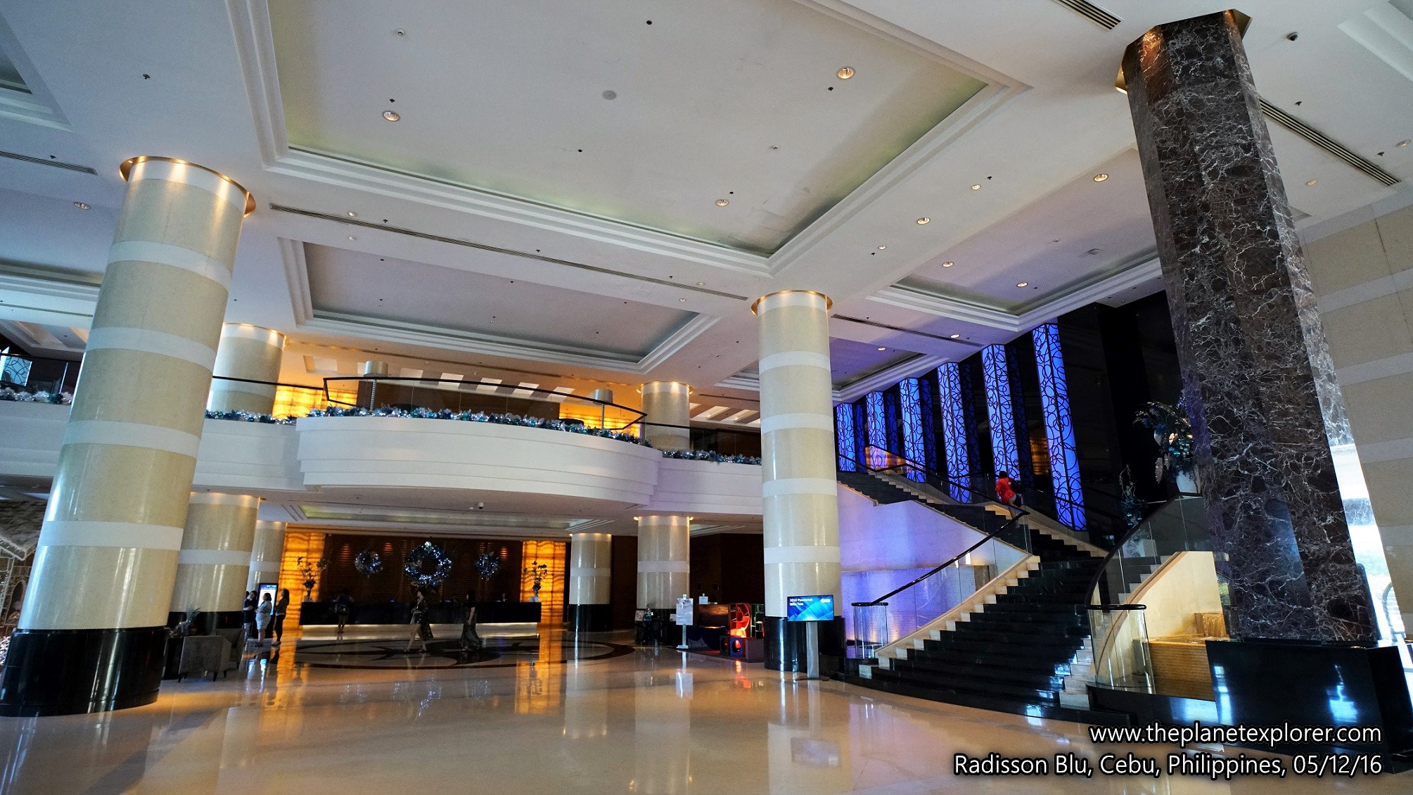 2016-12-05_1204_philippines_cebu_radisson-blu_dsc04336_lr_www