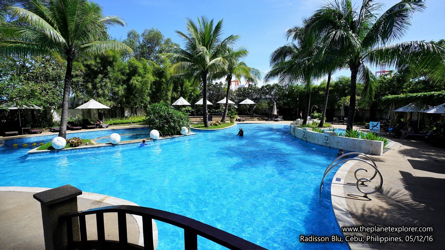 2016-12-05_1214_philippines_cebu_radisson-blu_dsc04361_lr_www
