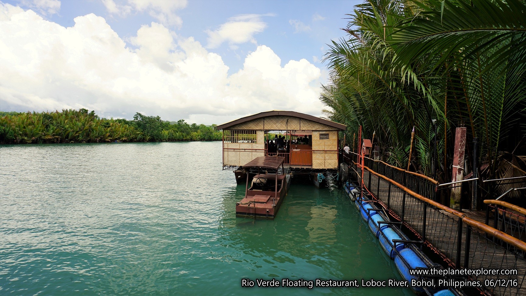 2016-12-06_1245_philippines_bohol_loboc-river_rio-verde-floating-restaurant_dsc04617_lr_www