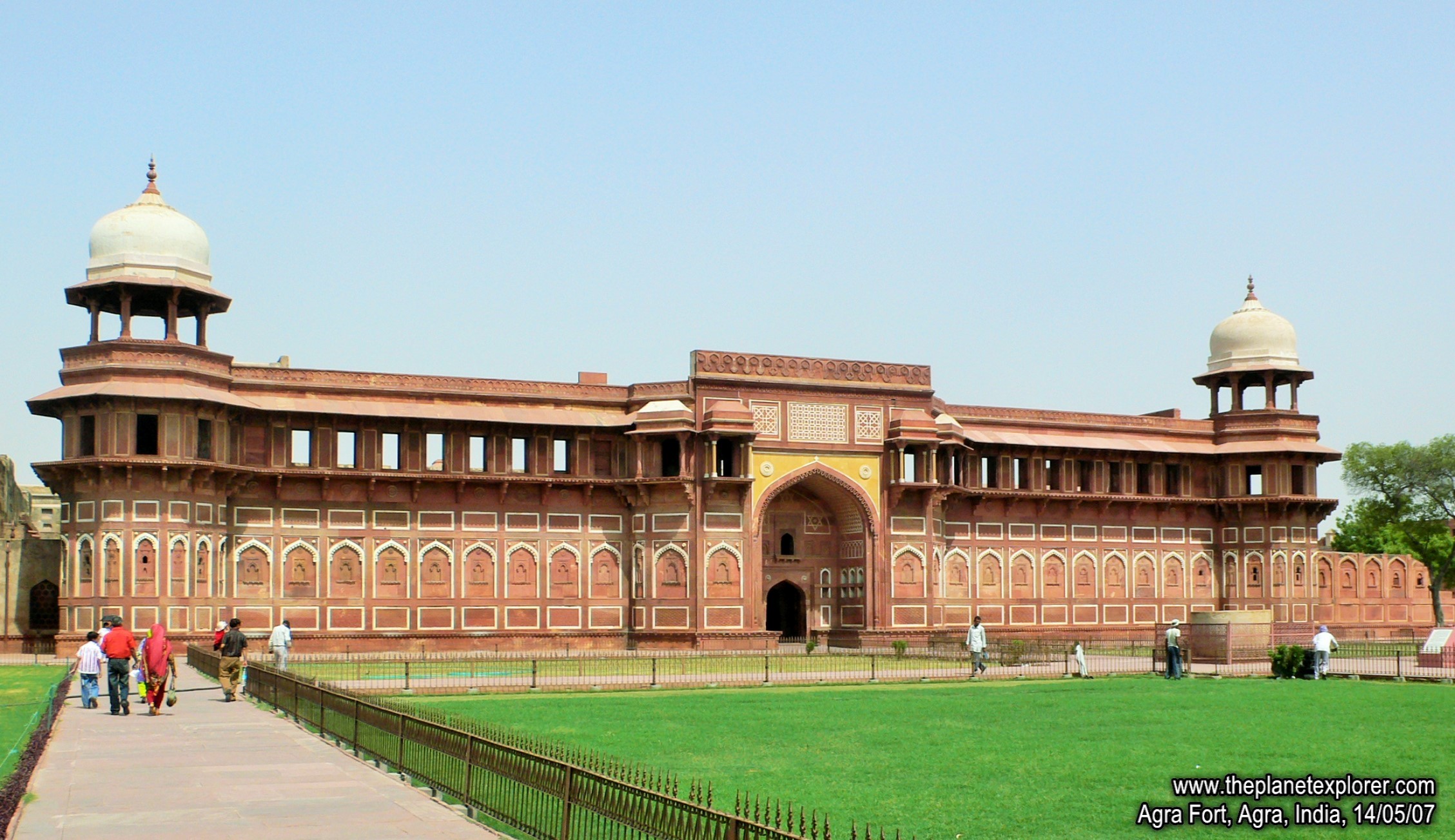 2007-05-14_1421_India_Agra_Agra Fort_LR_@www