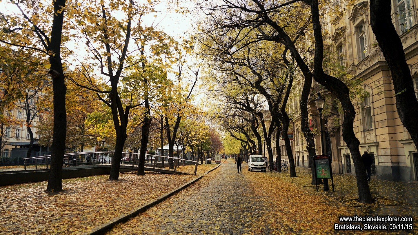 2015-11-09_1248_Slovakia_Bratislava_DSC08879_LR_@