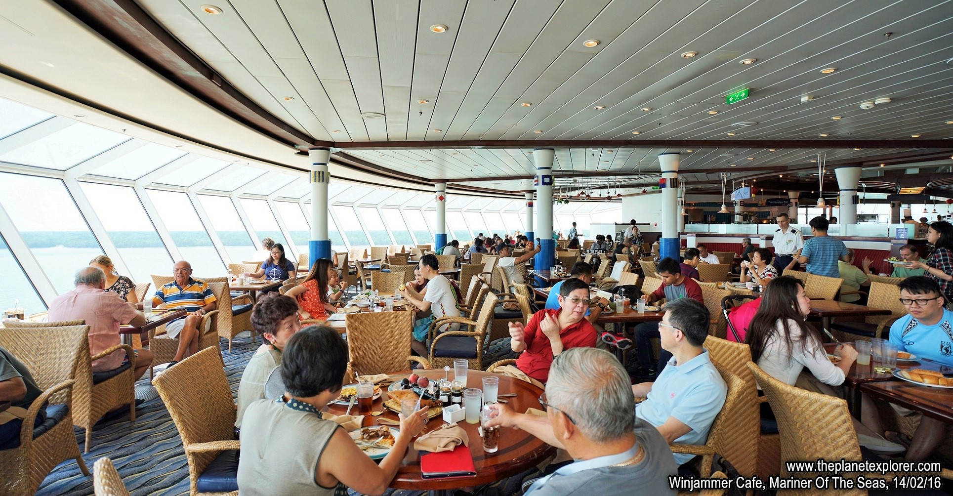 2016-02-14_1420_Mariner Of The Seas_Winjammer Cafe_DSC03815_s7R2_LR_@www