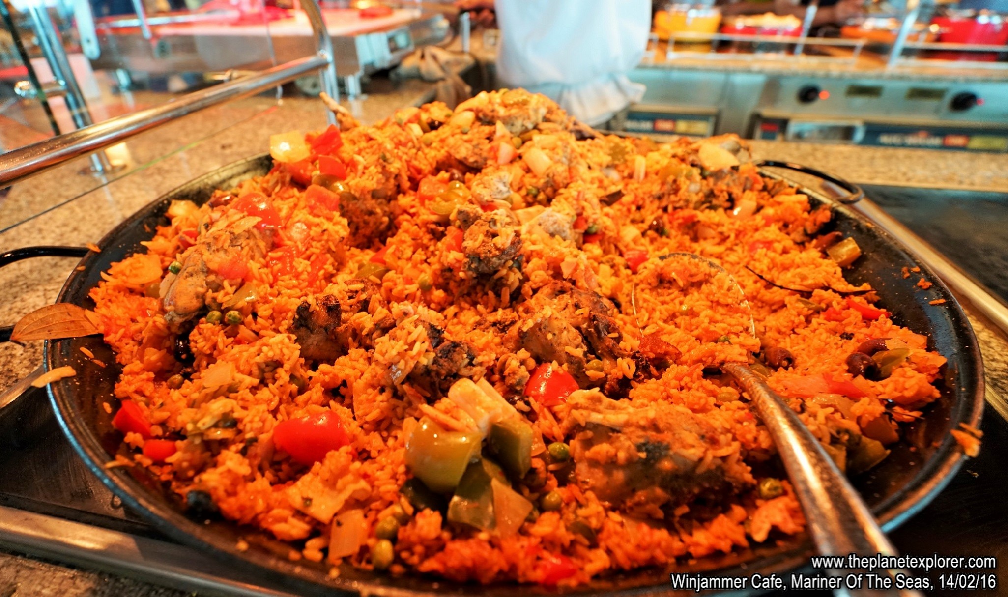 2016-02-14_1427_Mariner Of The Seas_Winjammer Cafe_Paella_DSC03521_s7R2_LR_@www