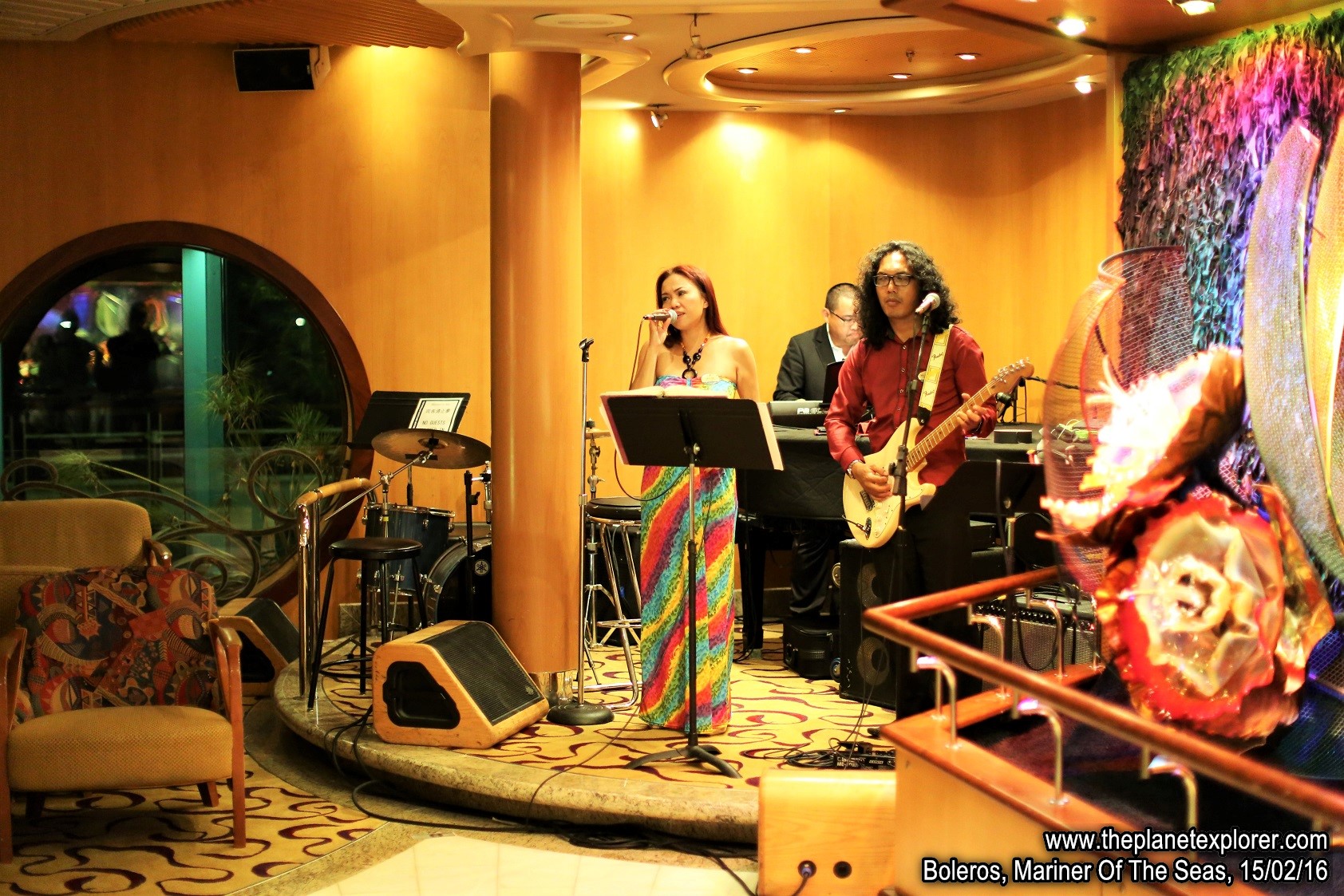 2016-02-15_2329_Mariner Of The Seas_Boleros_Golden Melodies_s7R2_Q03A8179_LR_@www