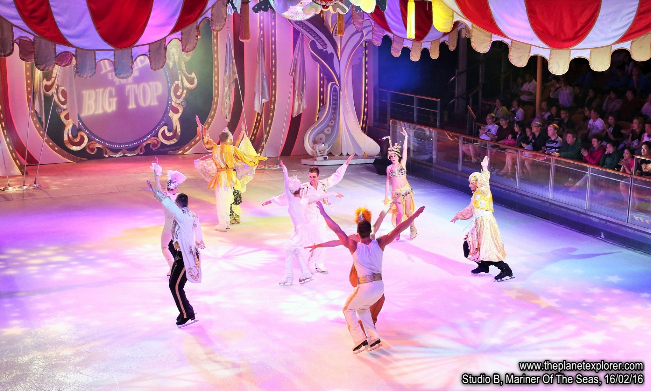 2016-02-16_1854_Mariner Of The Seas_Studio B_Ice Under The Big Top_Q03A8390_c5DMk3_LR_@www