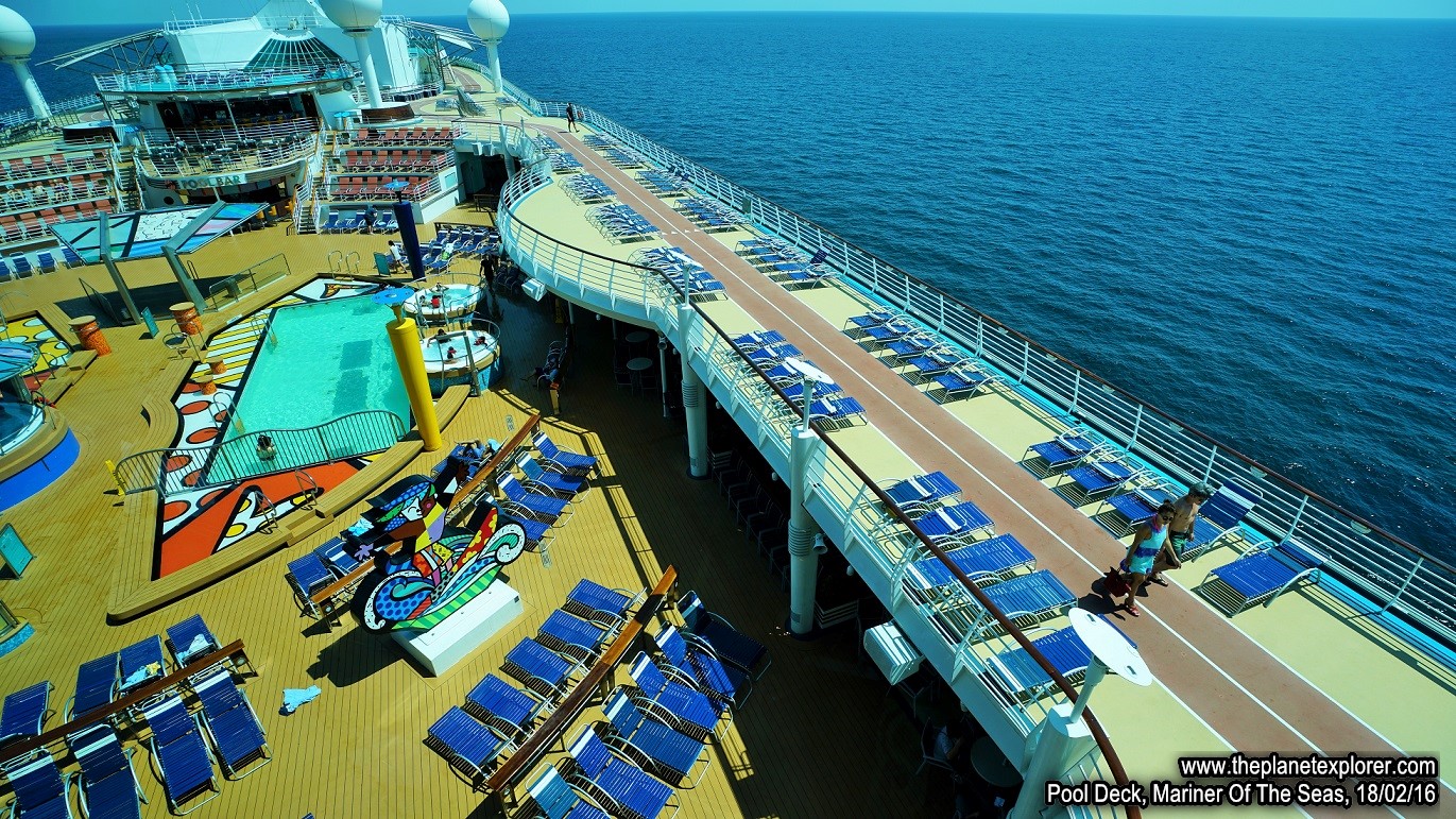 2016-02-18_1505_Mariner Of The Seas_Pool Deck_s7R2_DSC04794_LR_@www
