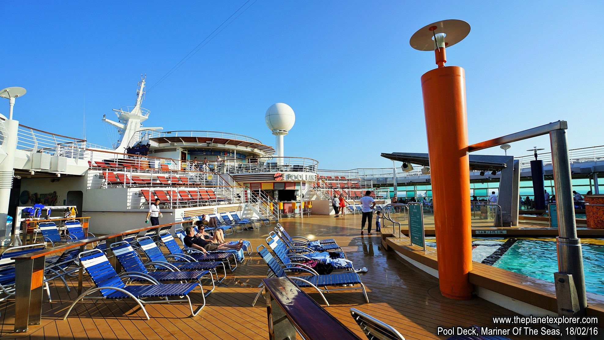 2016-02-18_1811_Mariner Of The Seas_Pool Deck_s7R2_DSC04872_LR_@www