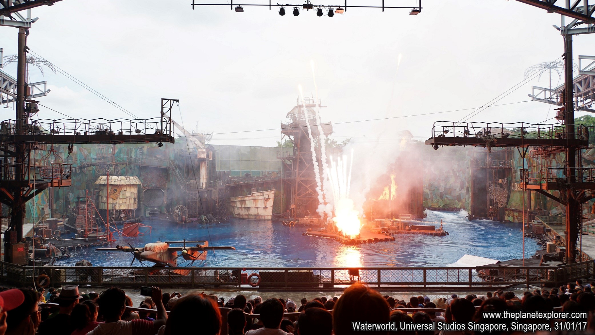 2017-01-31_1524_Singapore_Universal Studios Singapore_Waterworld_a7r2_DSC06491_LR_@www