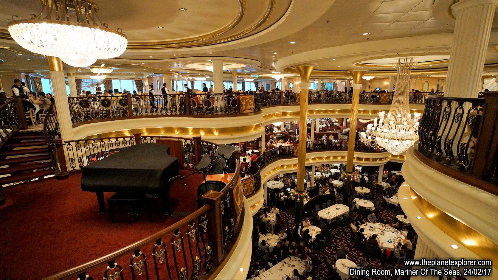 2017-02-24_1903_Mariner Of The Seas_Dining Room_DSC06835_s7R2_LR_@www