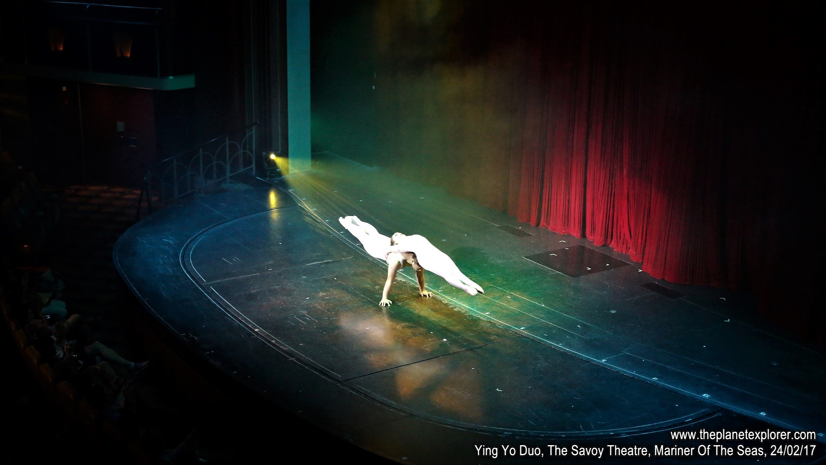 2017-02-24_2148_Mariner Of The Seas_The Savoy Theatre_Ying Yo Duo_Q03A3588_c5DMk3_LR_@www