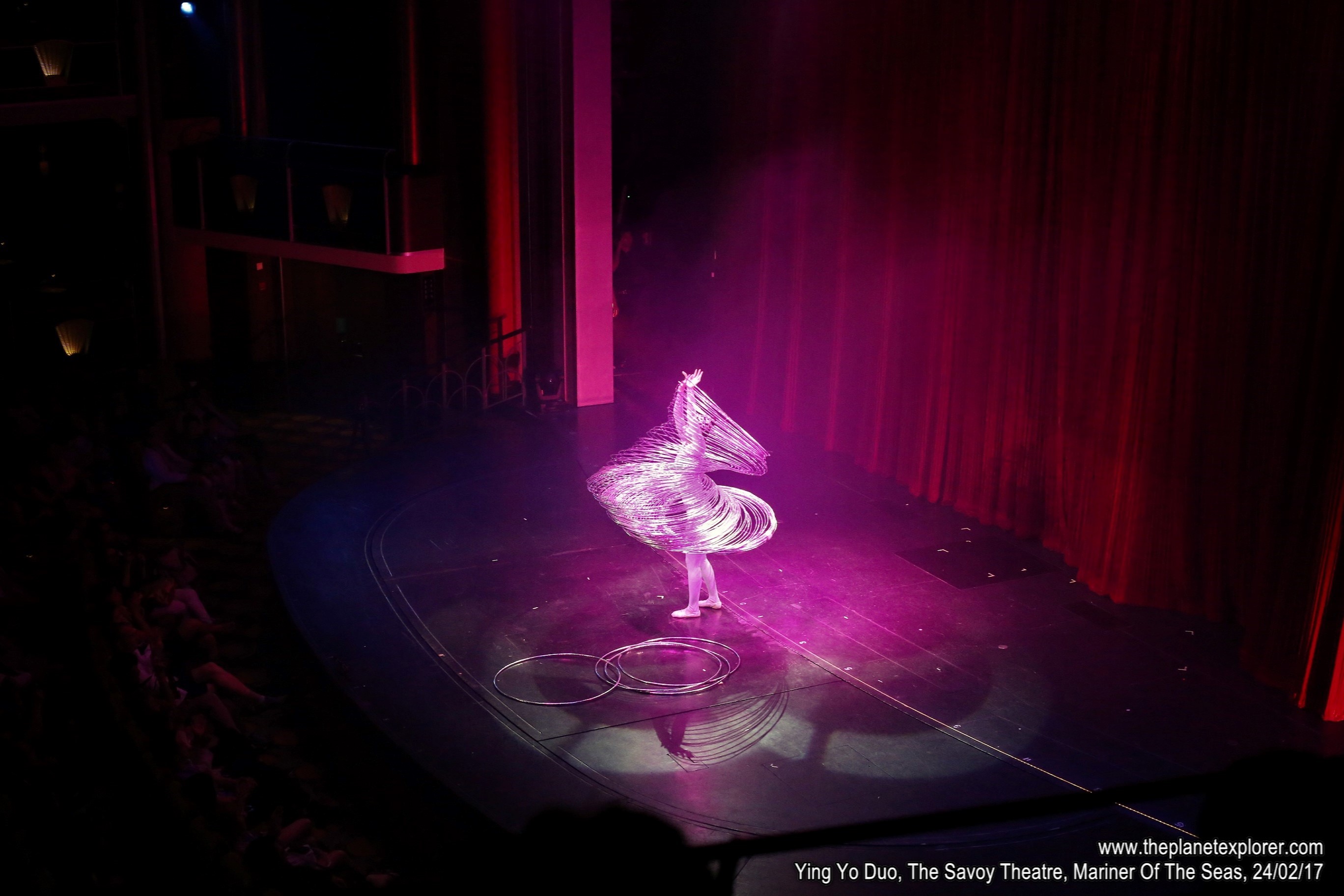 2017-02-24_2154_Mariner Of The Seas_The Savoy Theatre_Ying Yo Duo_Q03A3613_c5DMk3_LR_@www