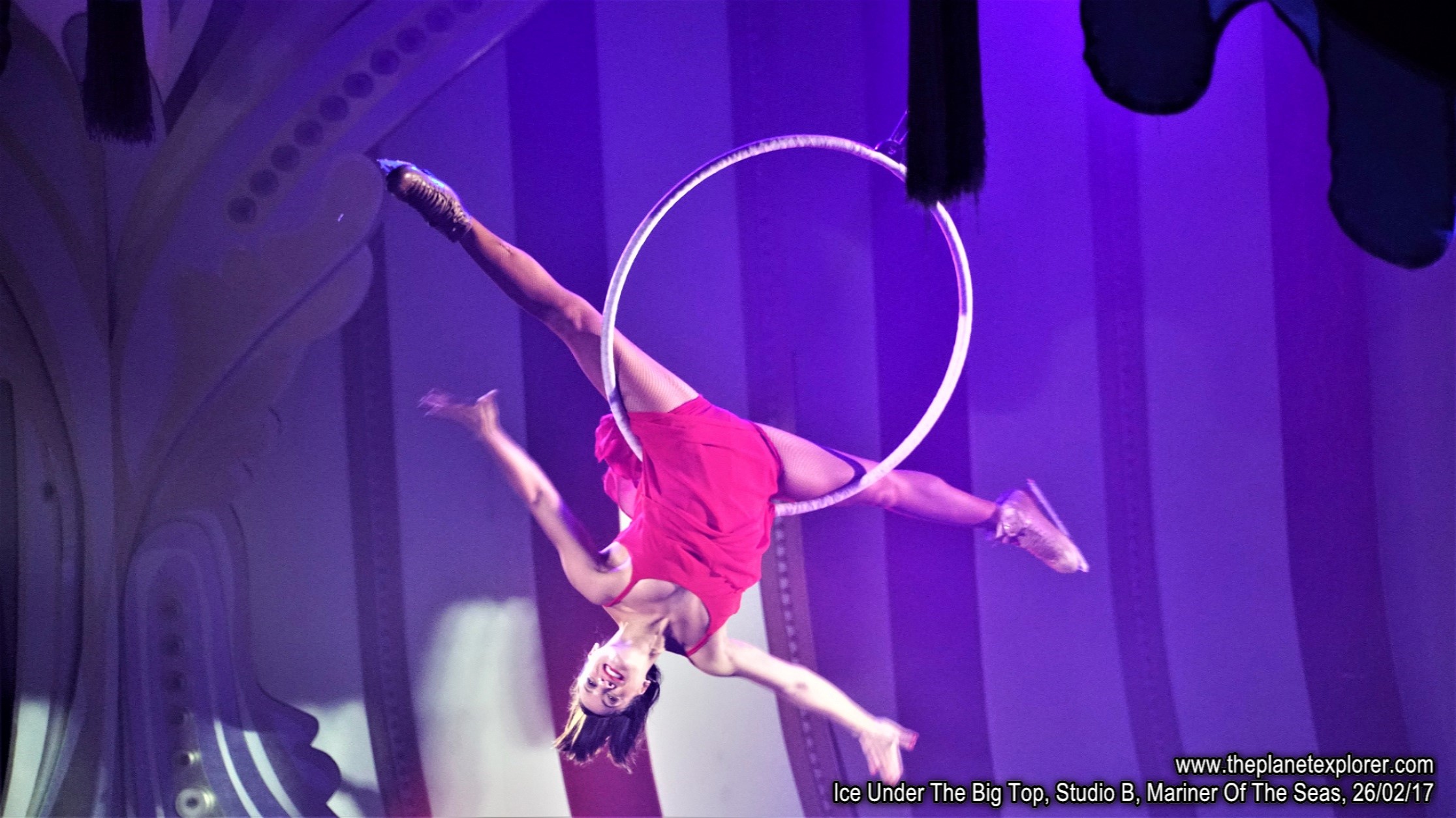 2017-02-26_1529_Mariner Of The Seas_Studio B_Ice Under The Big Top_DSC06962_s7R2_LR_@www