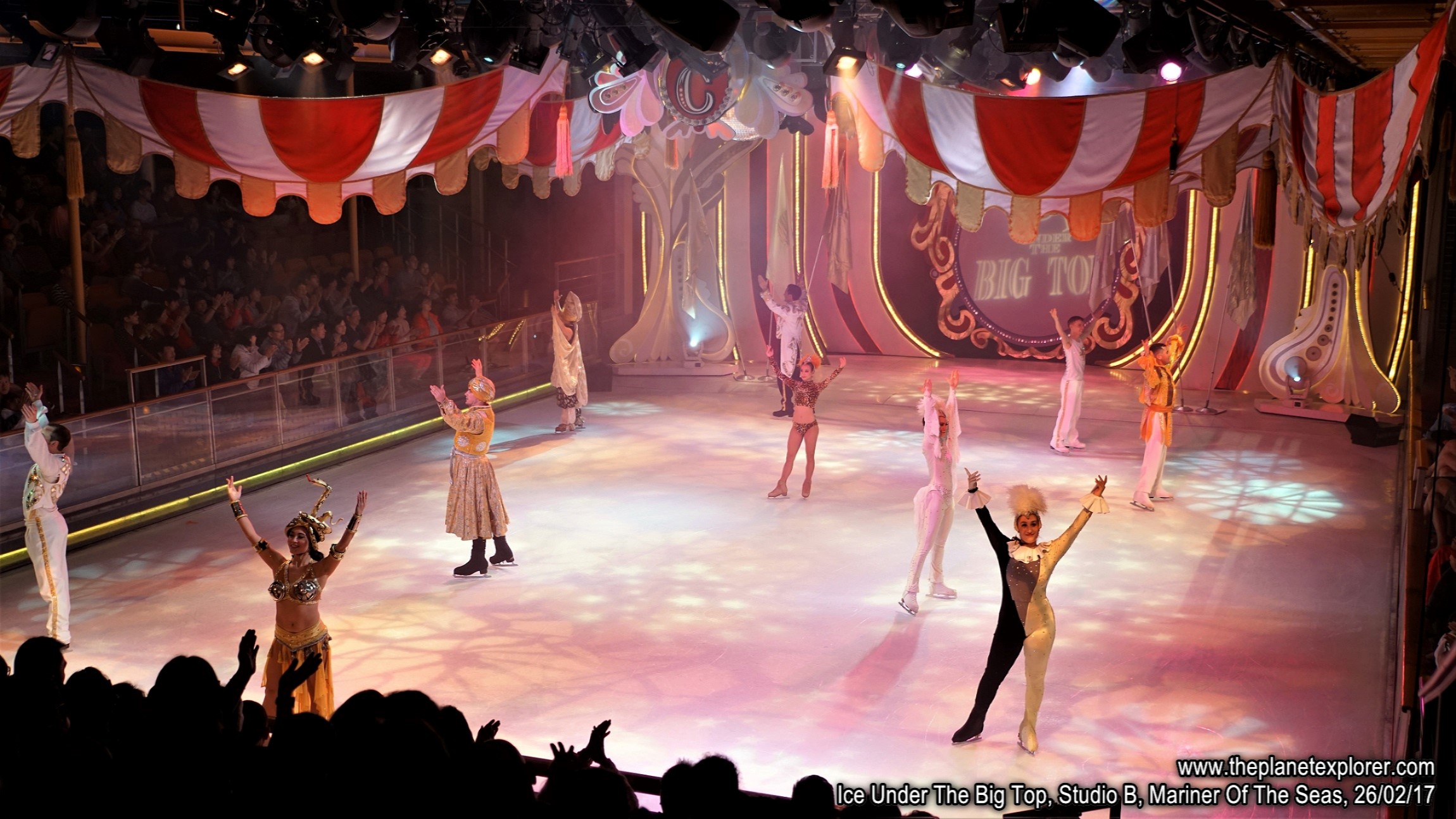 2017-02-26_1549_Mariner Of The Seas_Studio B_Ice Under The Big Top_DSC07054_s7R2_LR_@www