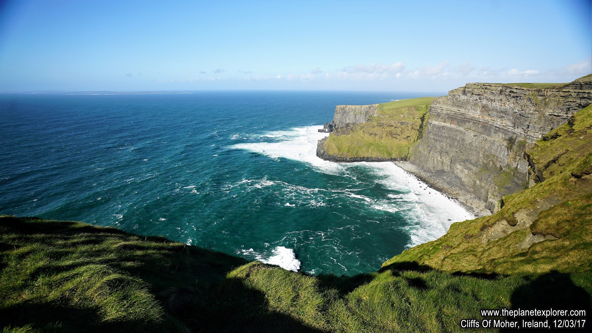 2017-03-12_1507_Ireland_Cliffs Of Moher_DSC07641_s7R2_LR_@www