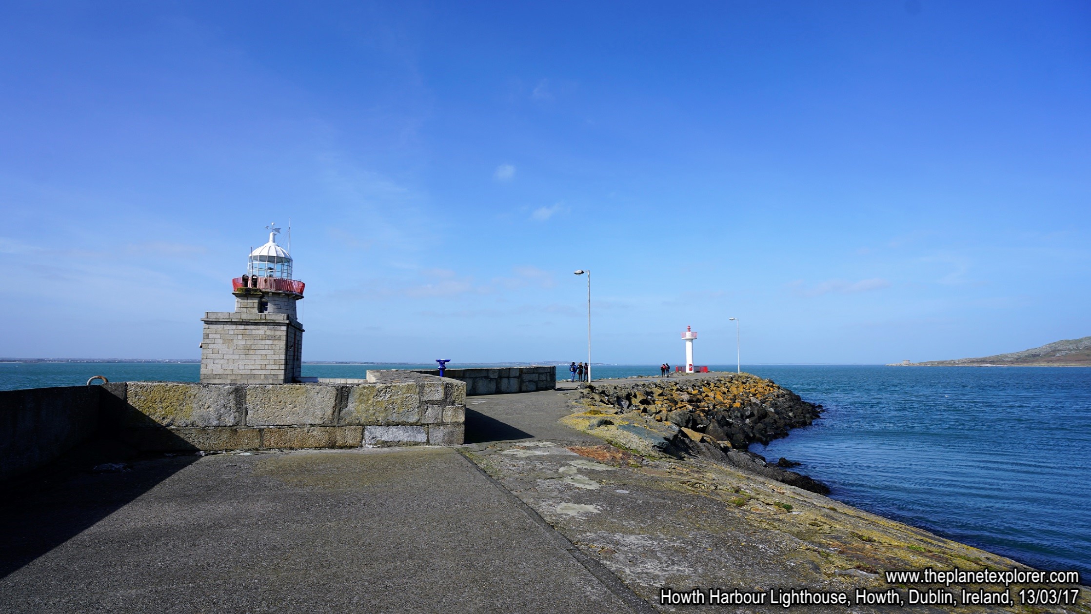 2017-03-13_1245_Ireland_Dublin_Howth_Howth Harbour Lighthouse_DSC08249_s7R2_LR_@www